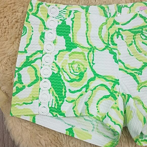 Vntg Lily Pulitzer green and white floral Lisa shorts 000 (xxs) - Picture 2 of 4